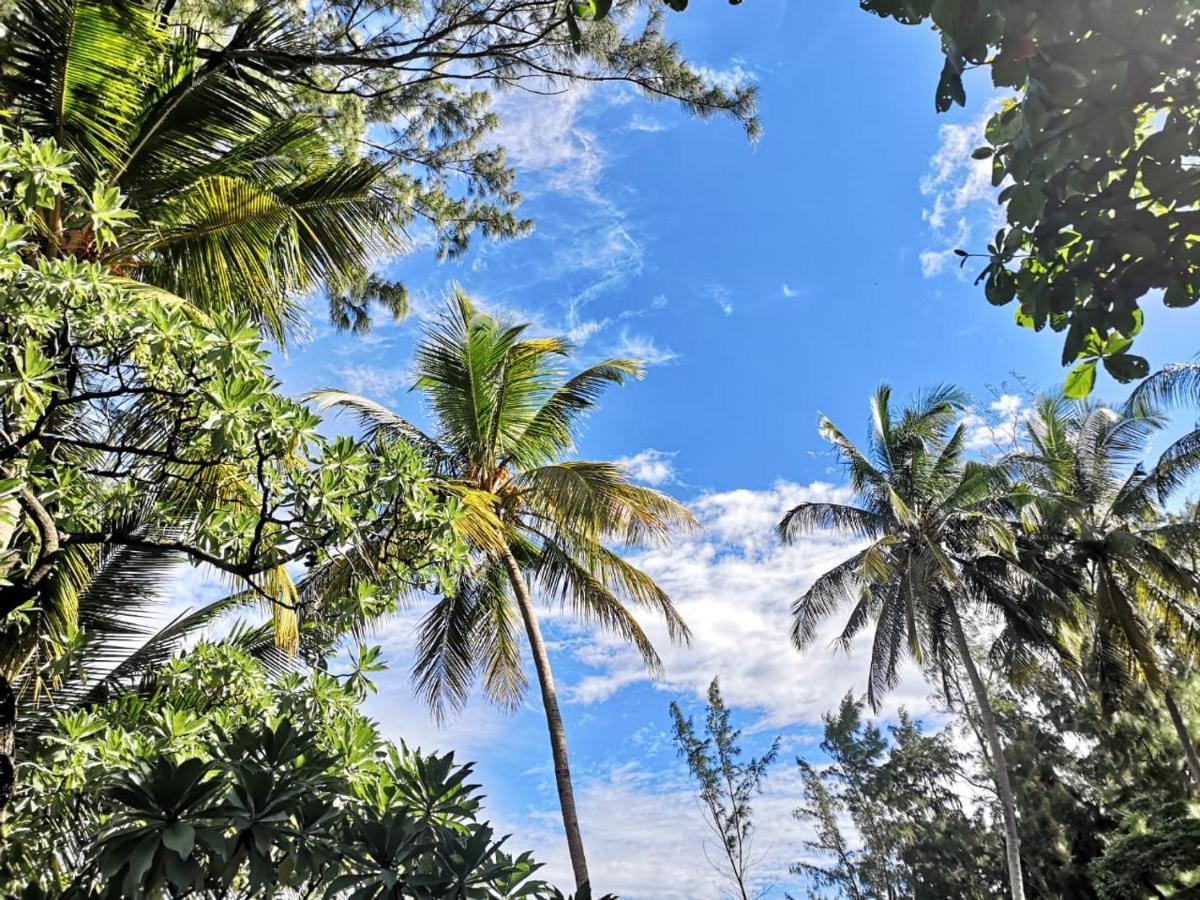 Villa Karel Mauritius Beach House Riambel ภายนอก รูปภาพ