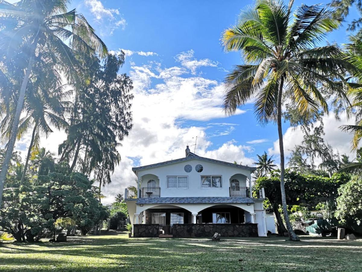 Villa Karel Mauritius Beach House Riambel ภายนอก รูปภาพ